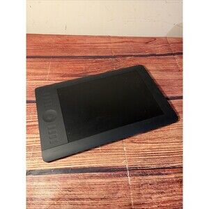 Wacom Intuos 5 Touch PTH-650 Medium Pen Tablet Only - WORKING